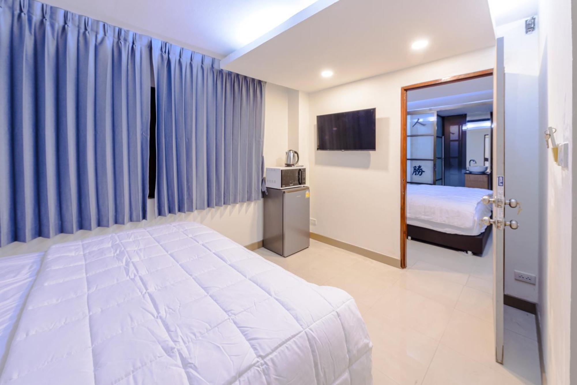 Pasadena Lodge Pattaya Eksteriør billede